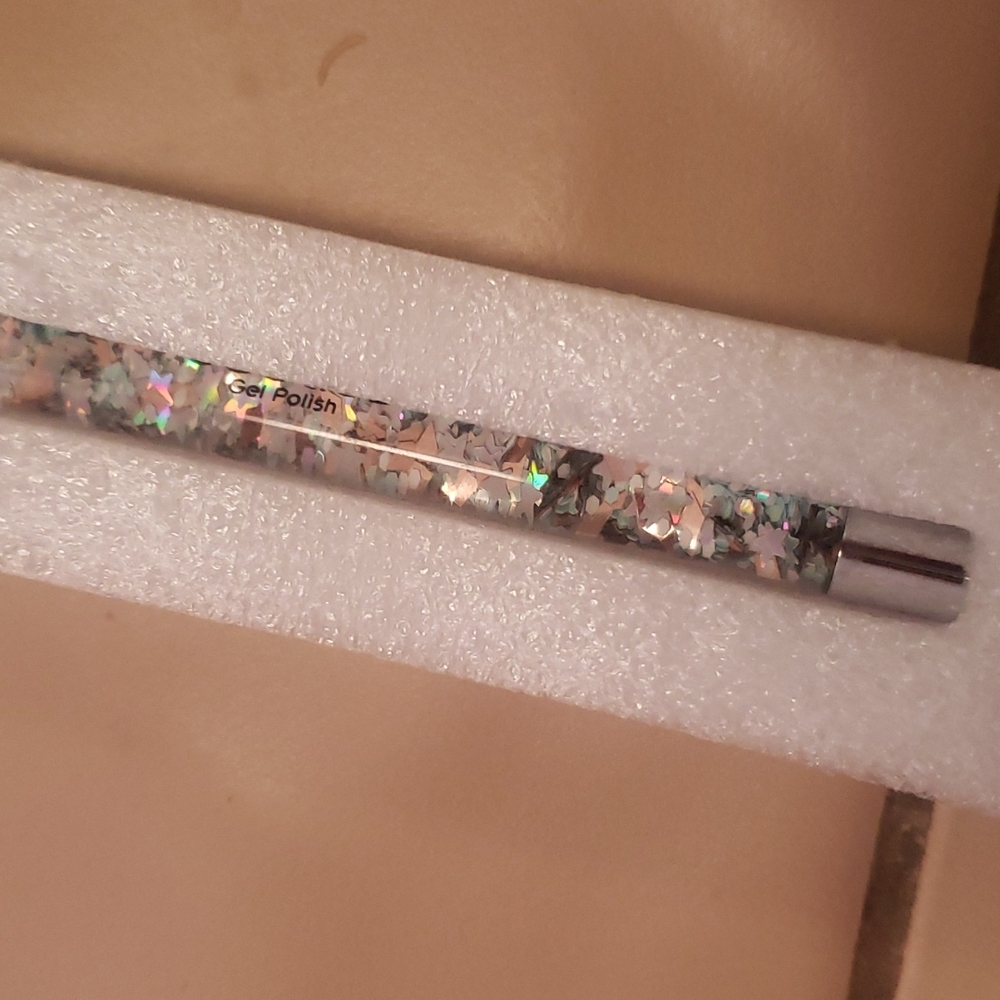 Beetles Acrylic Nail Brush #14 - Picture 11 of 12
